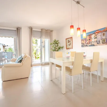 Holiday home Holiday Francaset By Interhome